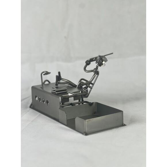 Hinz & Kunst Design Welded Metal Art Writing Desk Sculpture Nuts Bolts Work Book - Picture 6 of 15